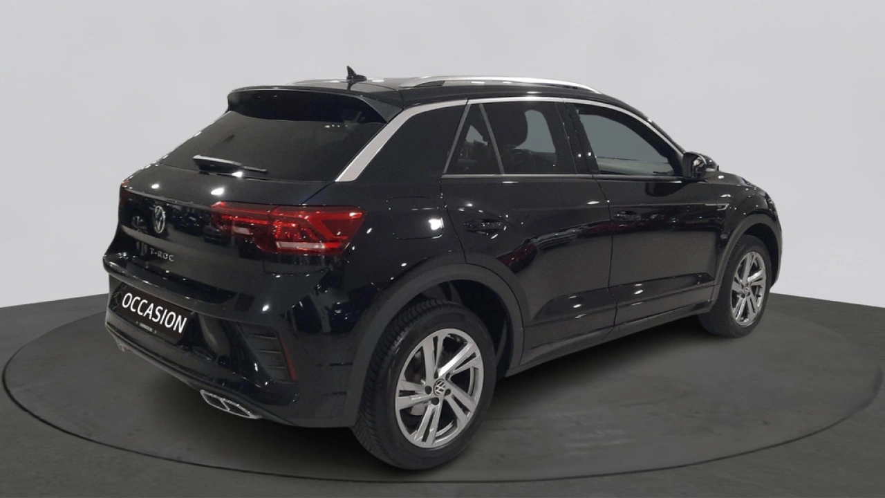 Volkswagen T-Roc 1.5 TSI Automaat | R-Line Business | Afneemb. Trekhaak | Camera |