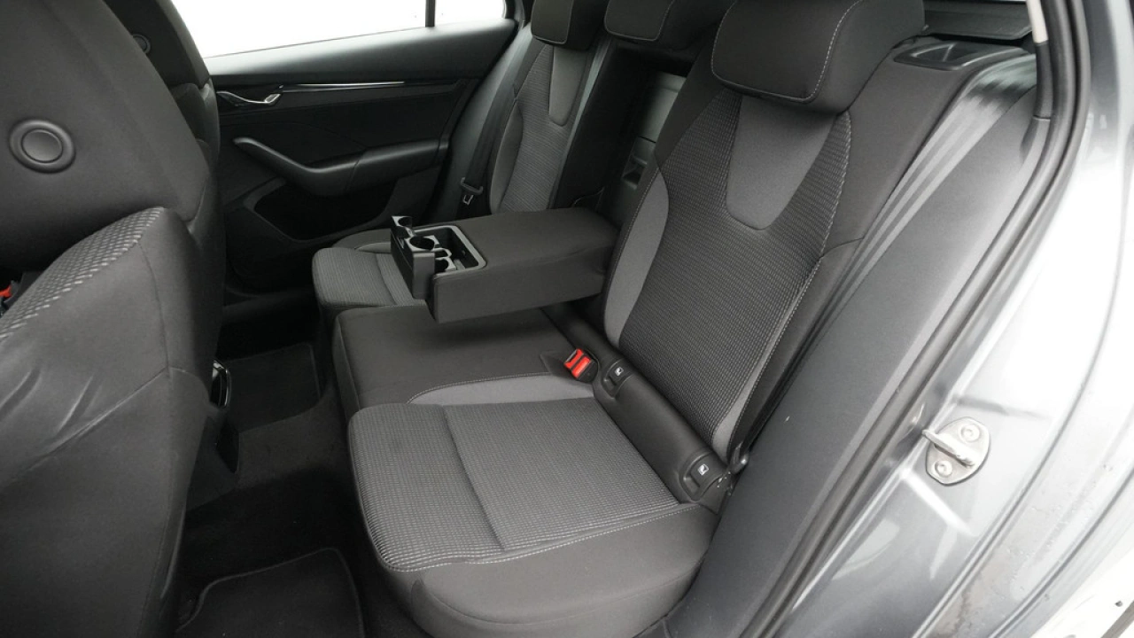 Škoda Octavia Combi 1.0 TSI 110pk Business Edition