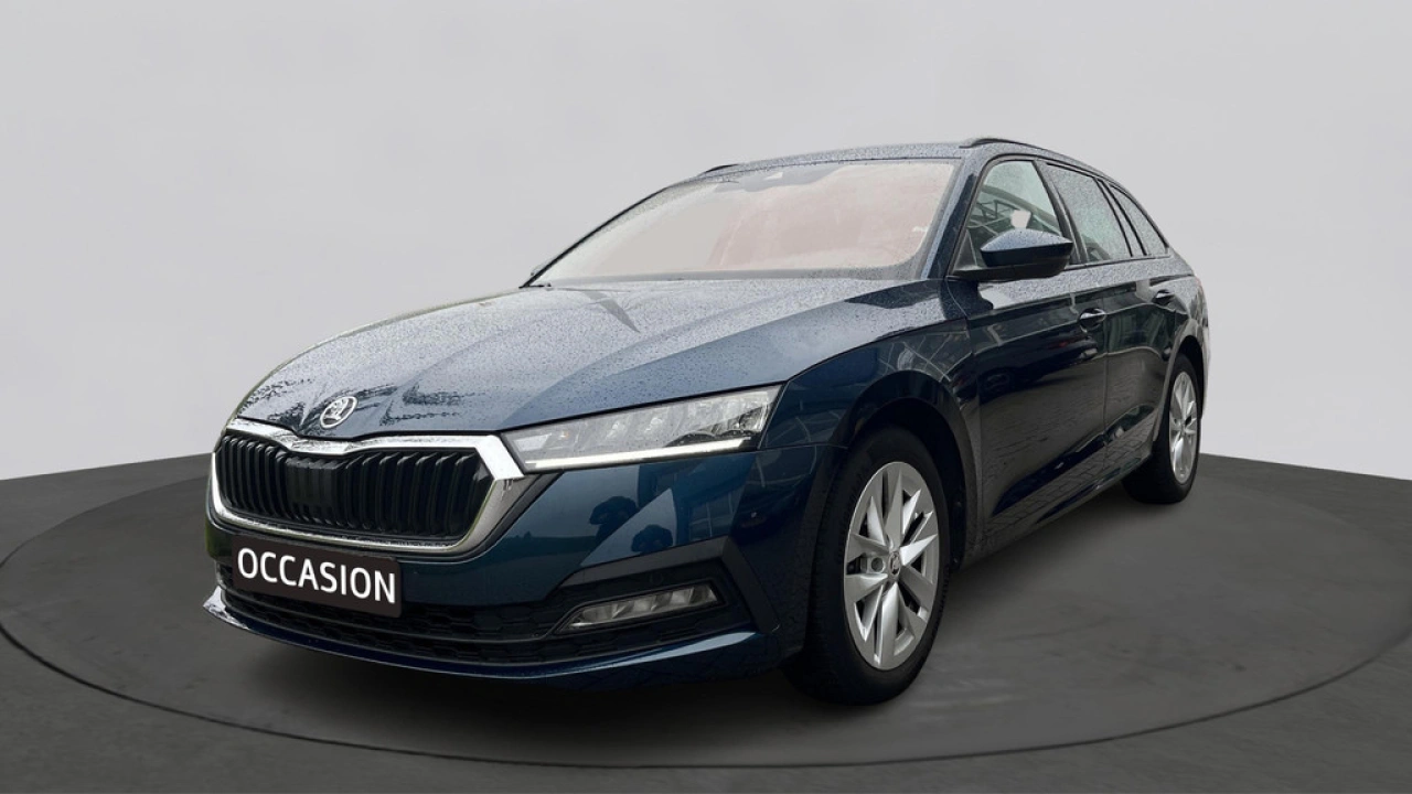 Škoda Octavia Combi 1.5 e-TSI Business Edition
