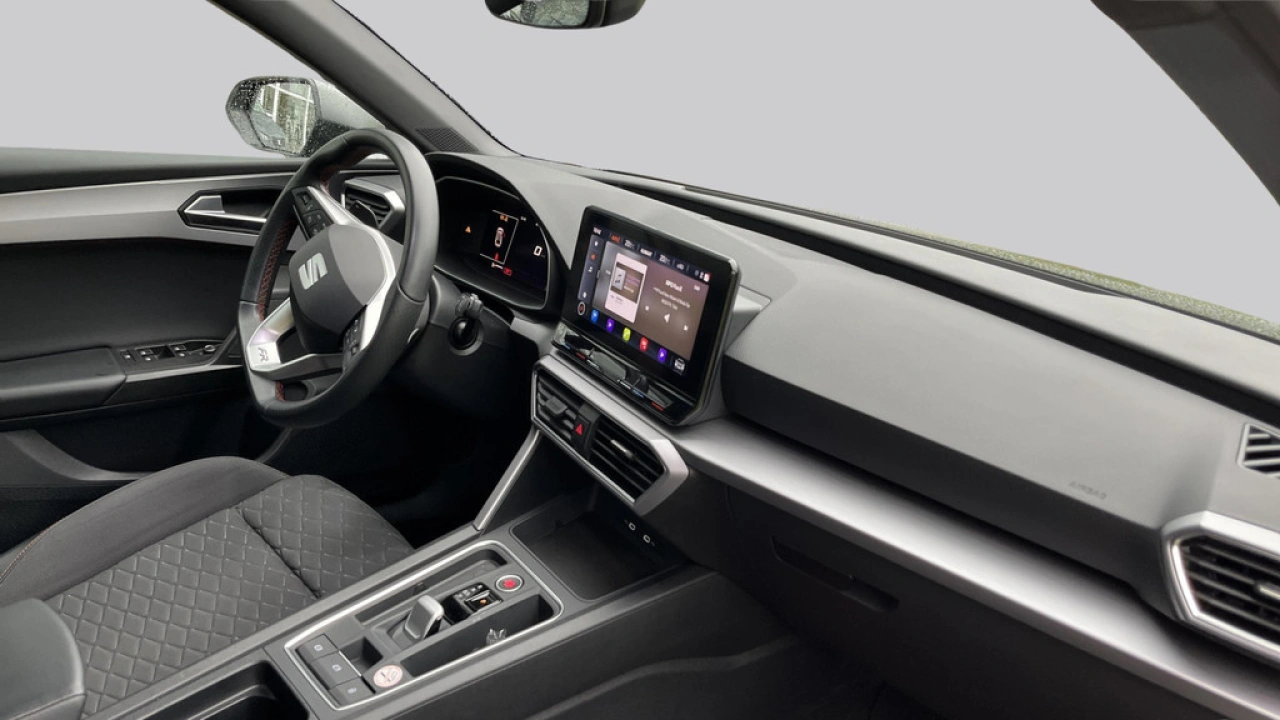 SEAT Leon Sportstourer 1.0 eTSI FR Business