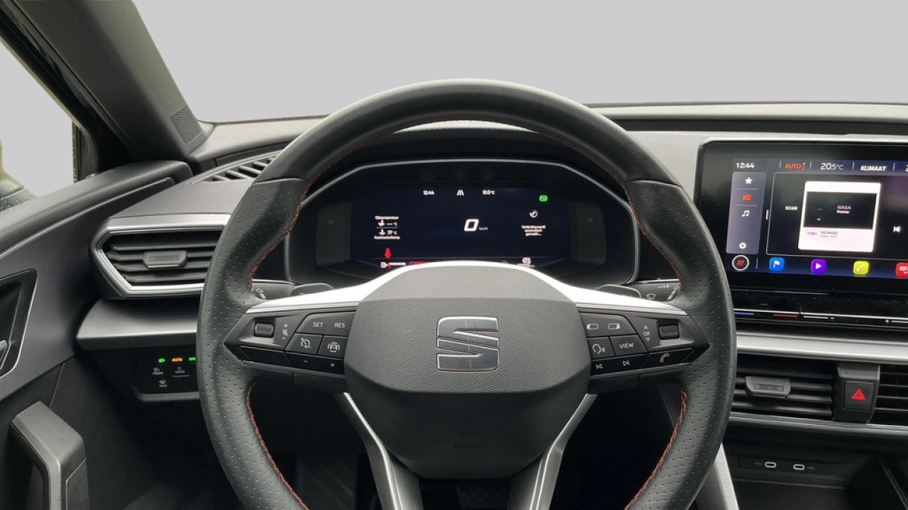 SEAT Leon Sportstourer 1.0 eTSI FR Business