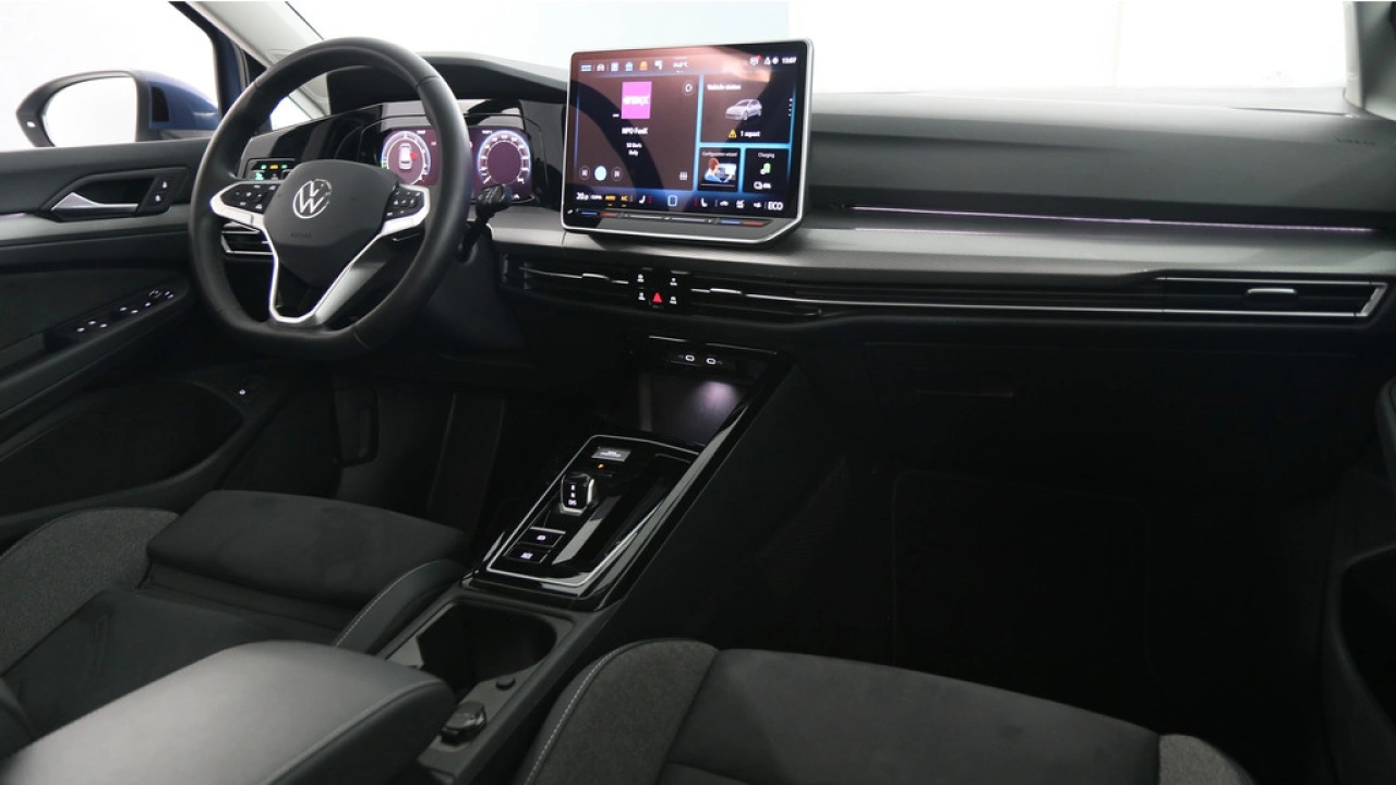 Volkswagen Golf 1.5 eHybrid Style Edition