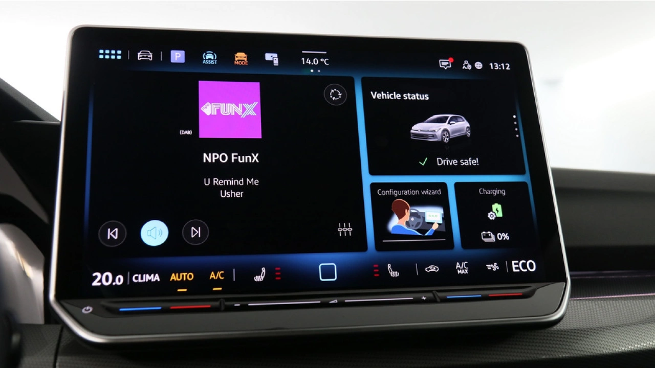 Volkswagen Golf 1.5 eHybrid Style Edition