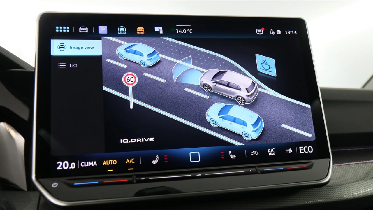 Volkswagen Golf 1.5 eHybrid Style Edition