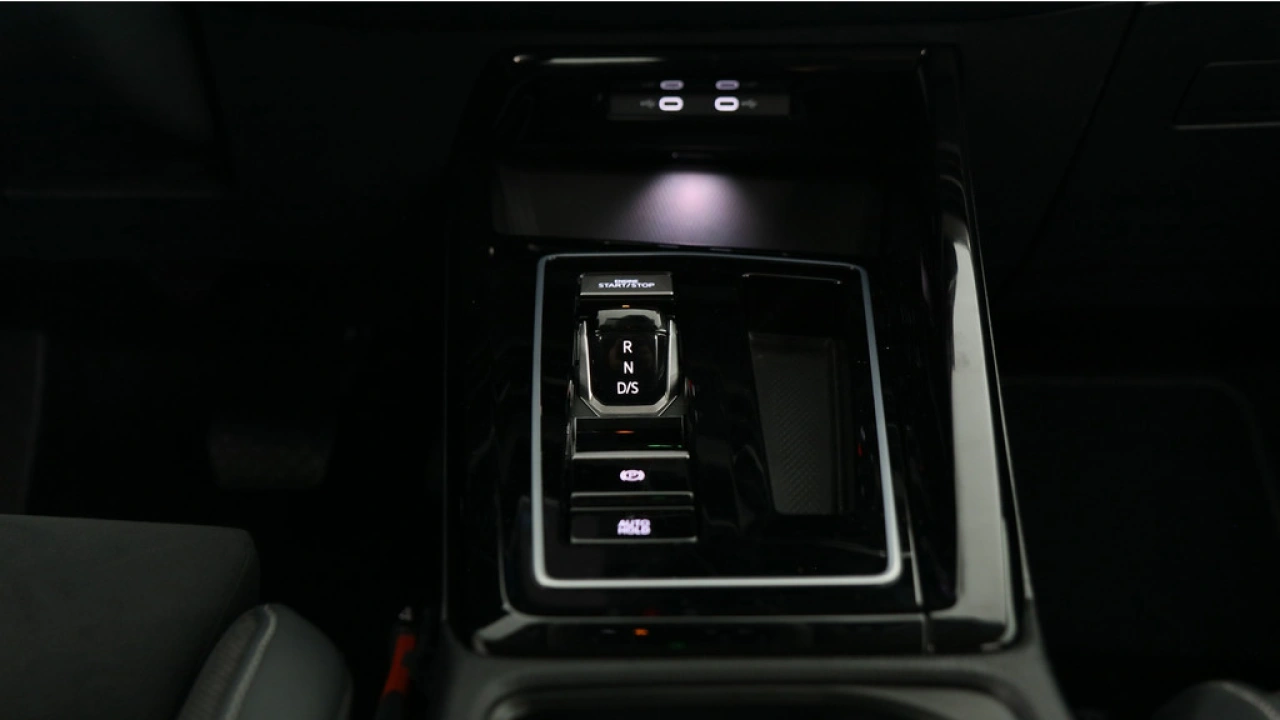 Volkswagen Golf 1.5 eHybrid Style Edition