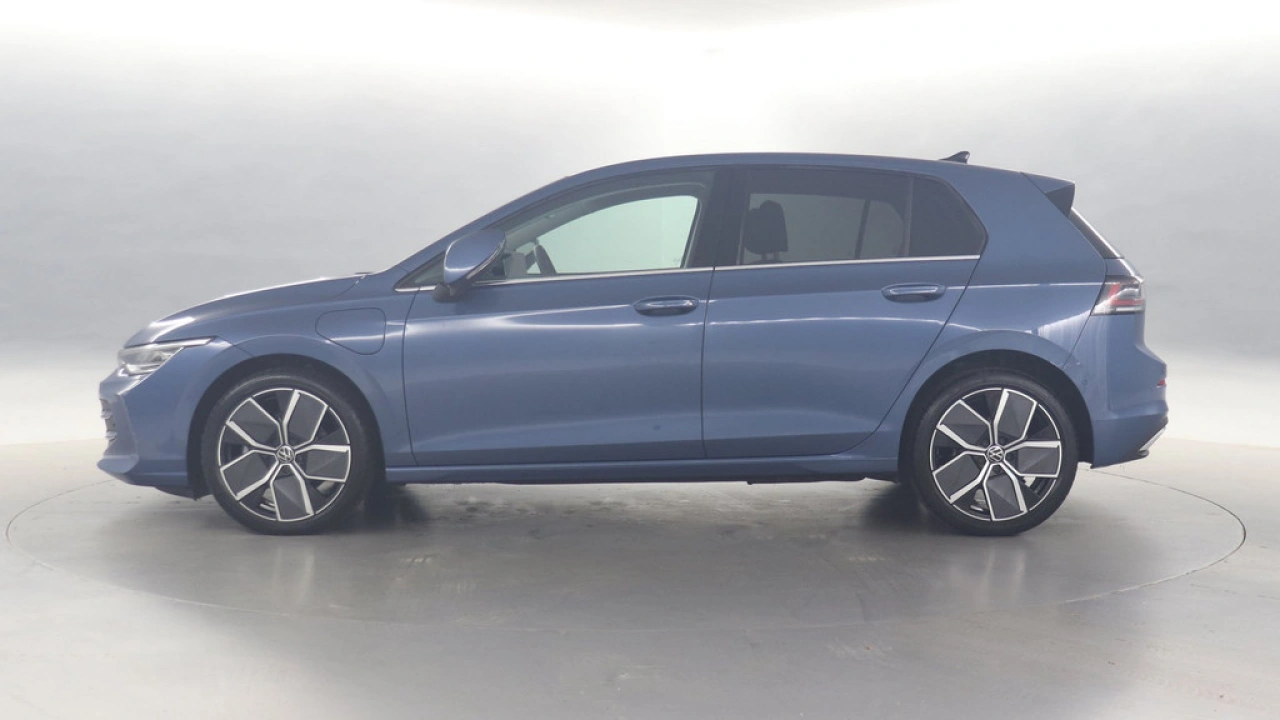 Volkswagen Golf 1.5 eHybrid Style Edition