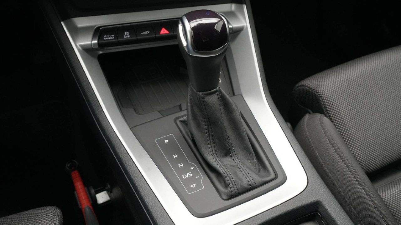 Audi Q3 45 TFSI e 245 pk S-tronic Advanced edition