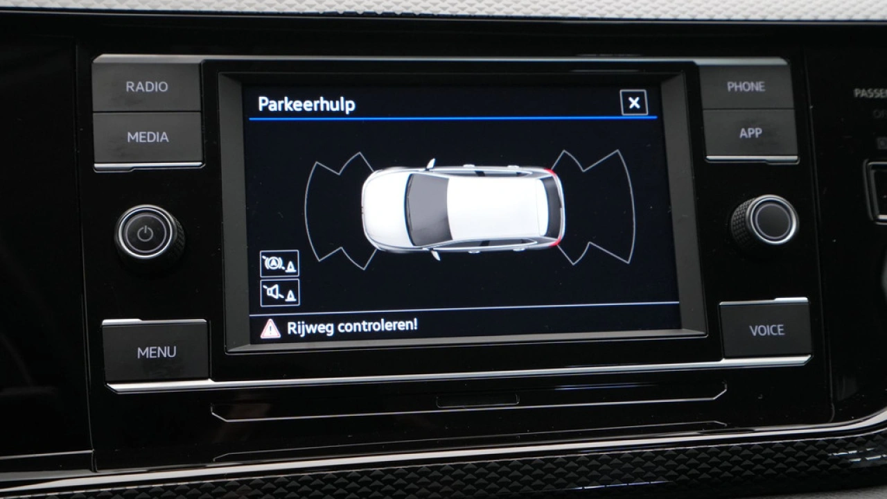 Volkswagen Polo 1.0 TSI 95pk DSG Life App Connect Clima Trekhaak