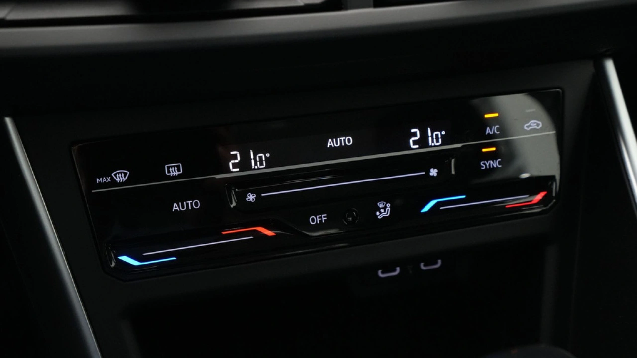 Volkswagen Polo 1.0 TSI 95pk DSG Life App Connect Clima Trekhaak