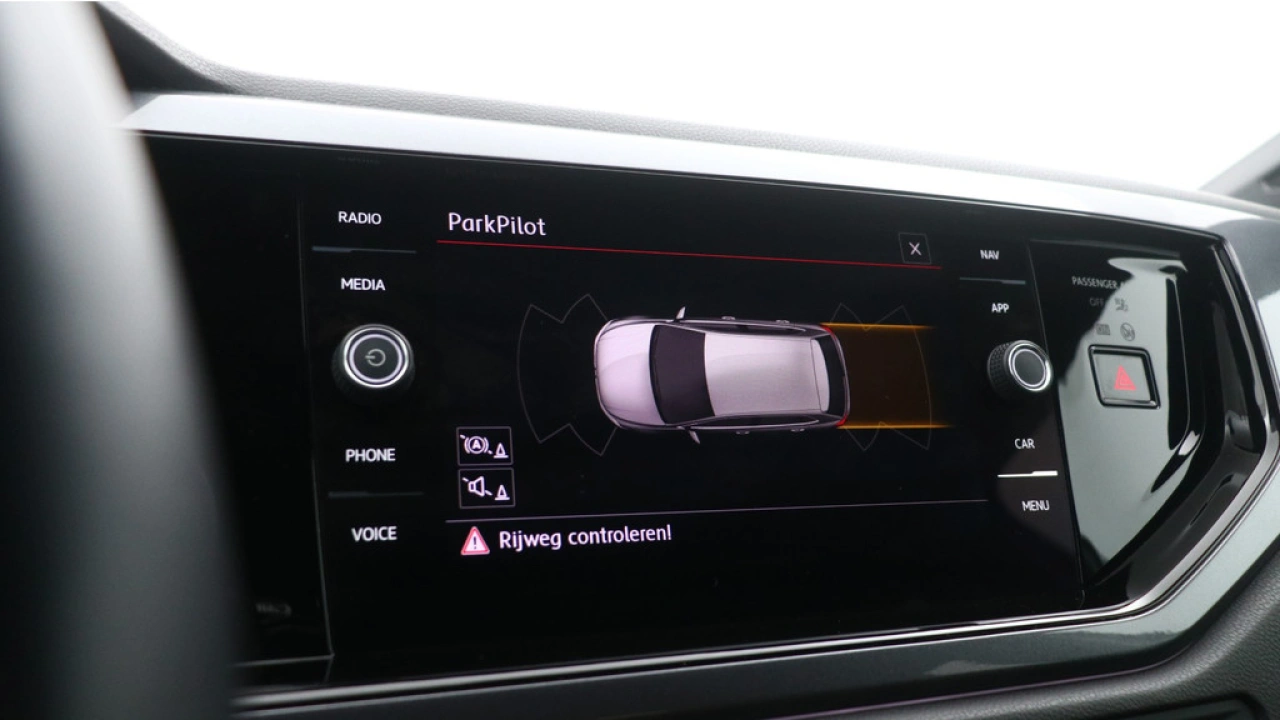 Volkswagen Polo GTI 2.0 TSI 200pk DSG Navigatie Carplay Pdc