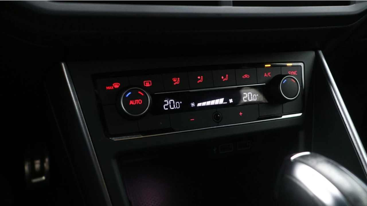 Volkswagen Polo GTI 2.0 TSI 200pk DSG Navigatie Carplay Pdc