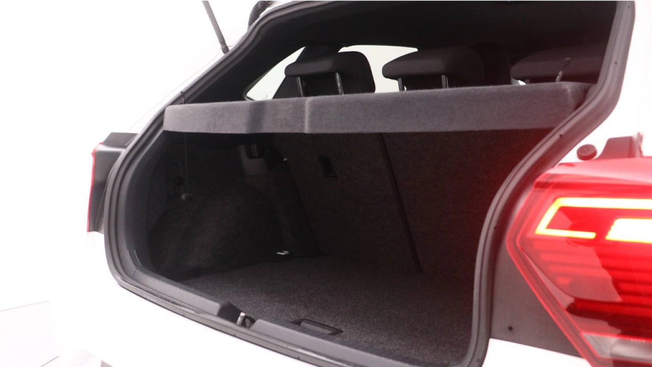 Volkswagen Polo GTI 2.0 TSI 200pk DSG Navigatie Carplay Pdc