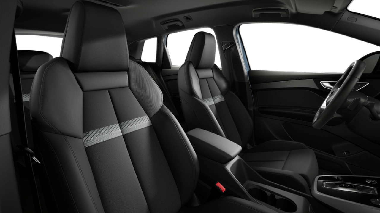 Audi Q4 e-tron Q4 45 e-tron quattro 286 1AT Advanced edition