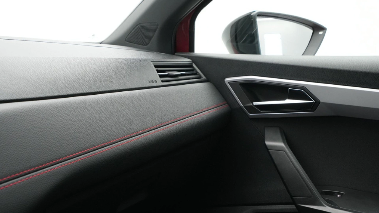 SEAT Ibiza 1.0 TSI 95pk FR Business Intense