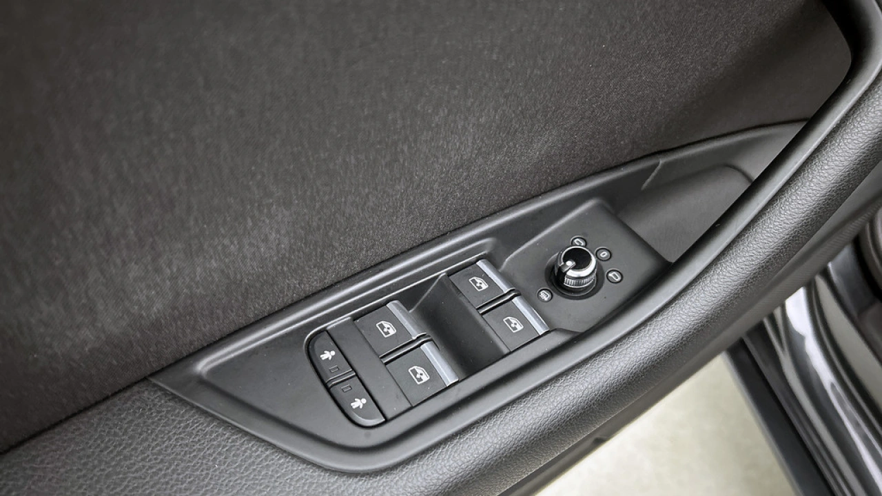 Audi A4 Avant 2.0 TFSI 190pk Automaat Design Pro Line Plus