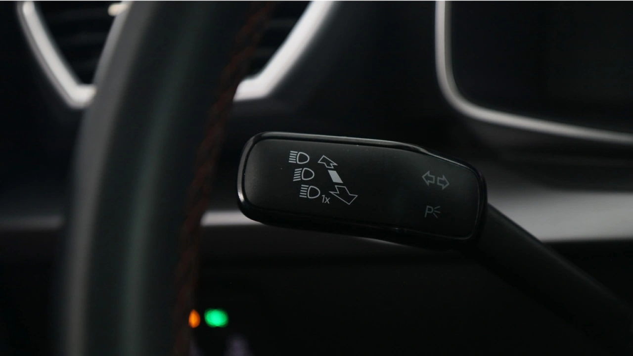 SEAT Leon Sportstourer 1.0 TSI FR 110pk Business DSG