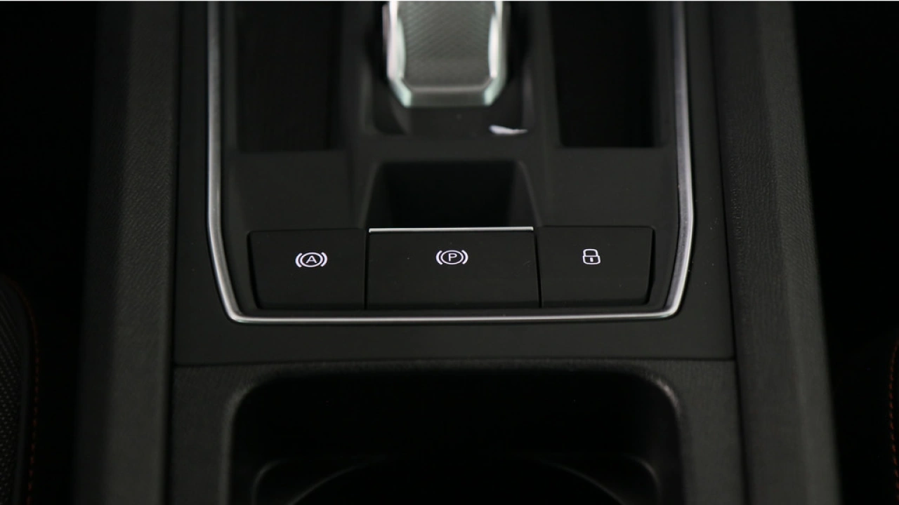 SEAT Leon Sportstourer 1.0 TSI FR 110pk Business DSG