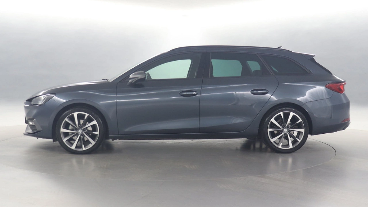 SEAT Leon Sportstourer 1.0 TSI FR 110pk Business DSG