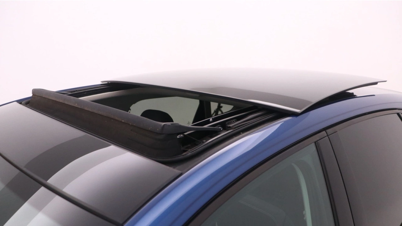 Volkswagen Taigo 1.0 TSI 110pk DSG Style Panoramadak Navigatie