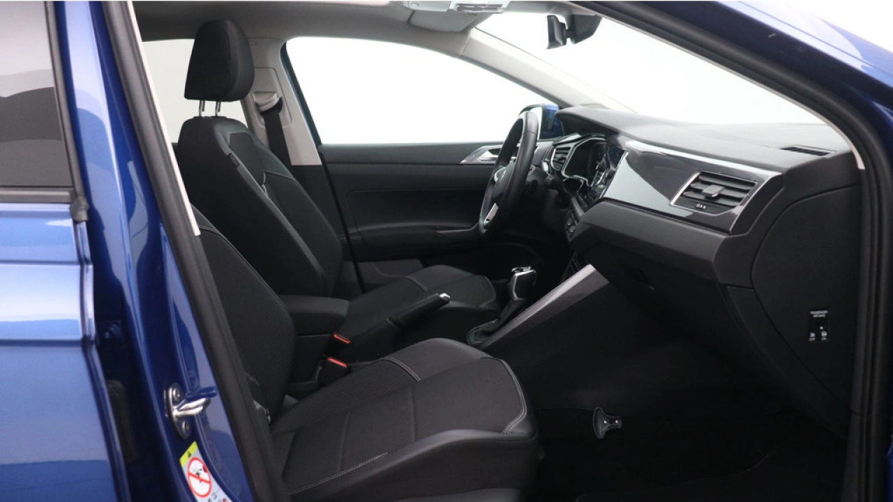 Volkswagen Taigo 1.0 TSI 110pk DSG Style Panoramadak Navigatie