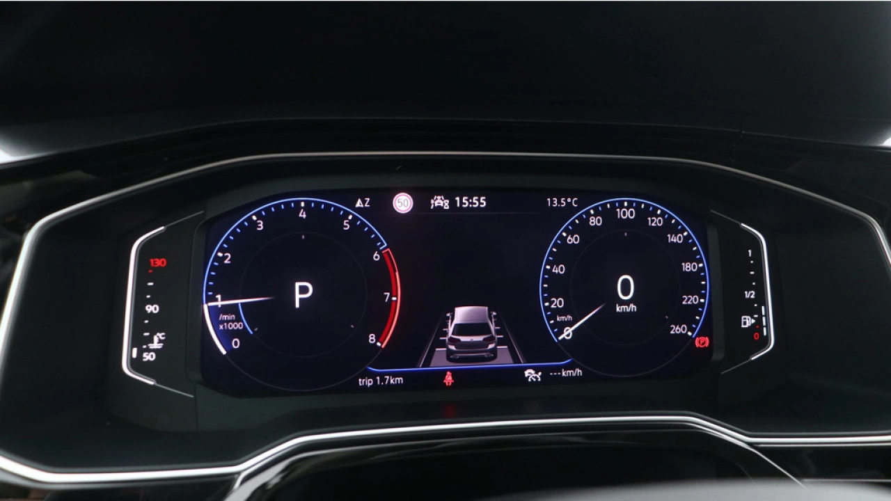 Volkswagen Taigo 1.0 TSI 110pk DSG Style Panoramadak Navigatie