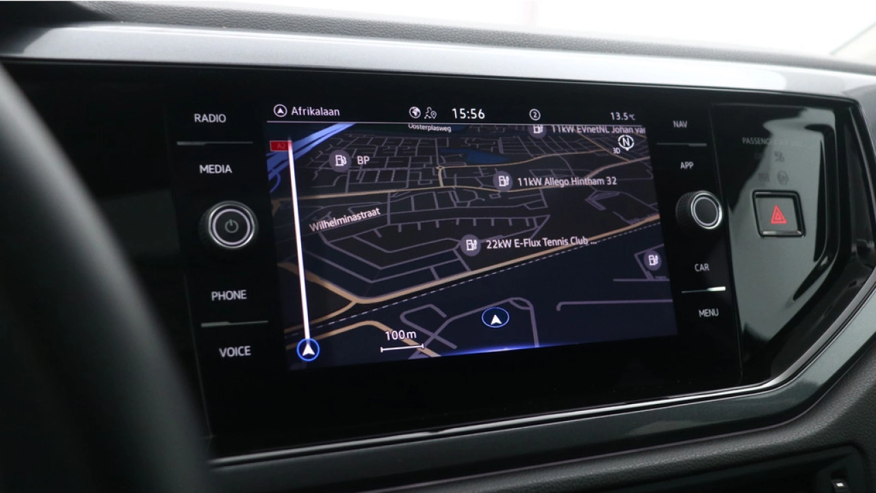 Volkswagen Taigo 1.0 TSI 110pk DSG Style Panoramadak Navigatie