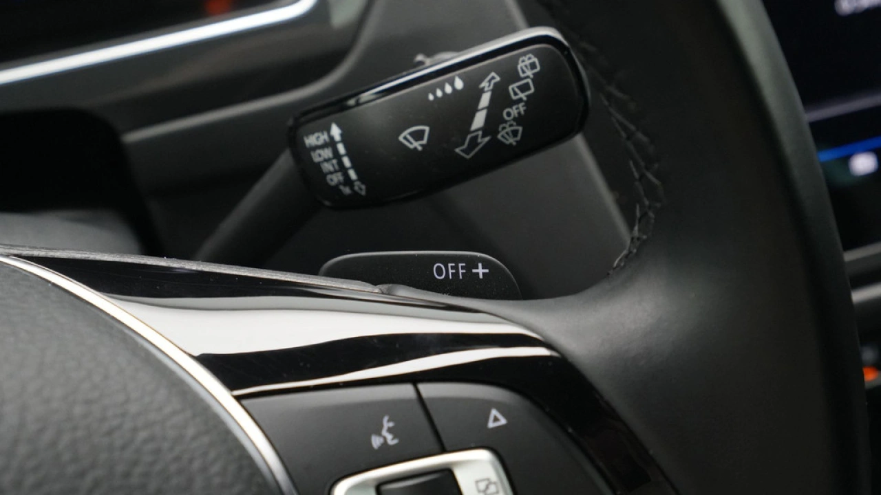 Volkswagen Tiguan 1.5 TSI ACT DSG Highline Business R-Line