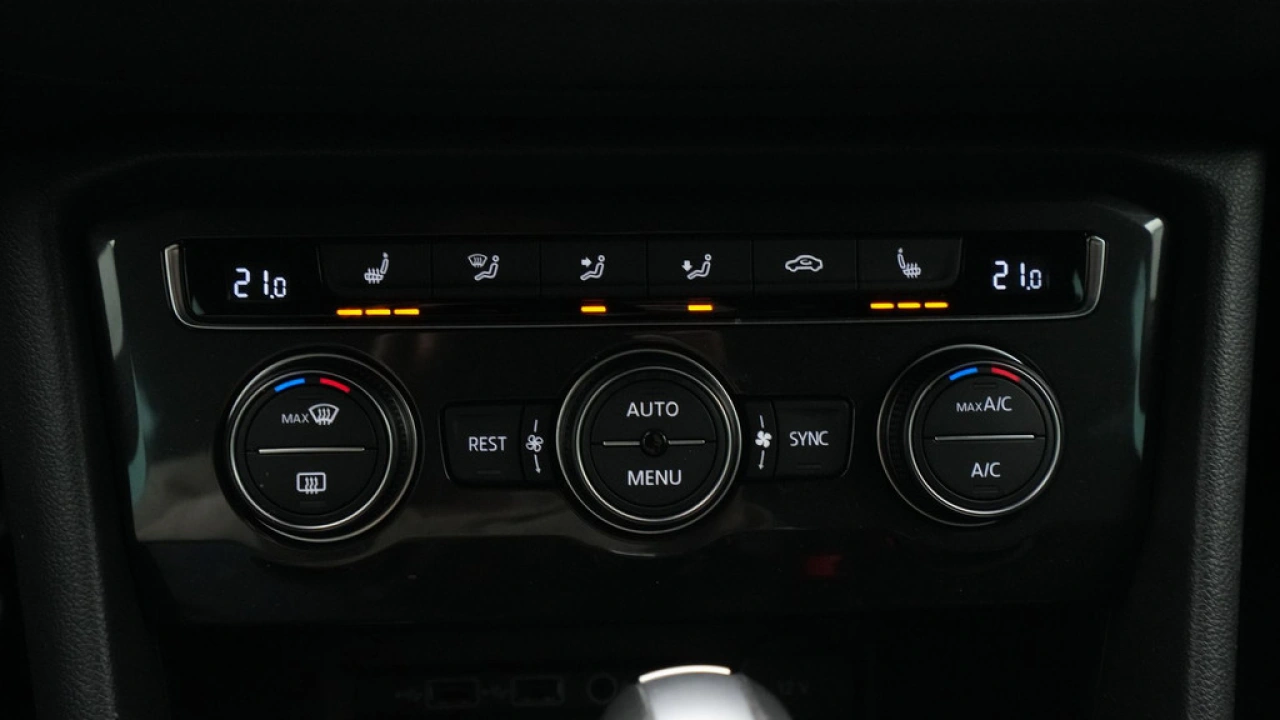 Volkswagen Tiguan 1.5 TSI ACT DSG Highline Business R-Line