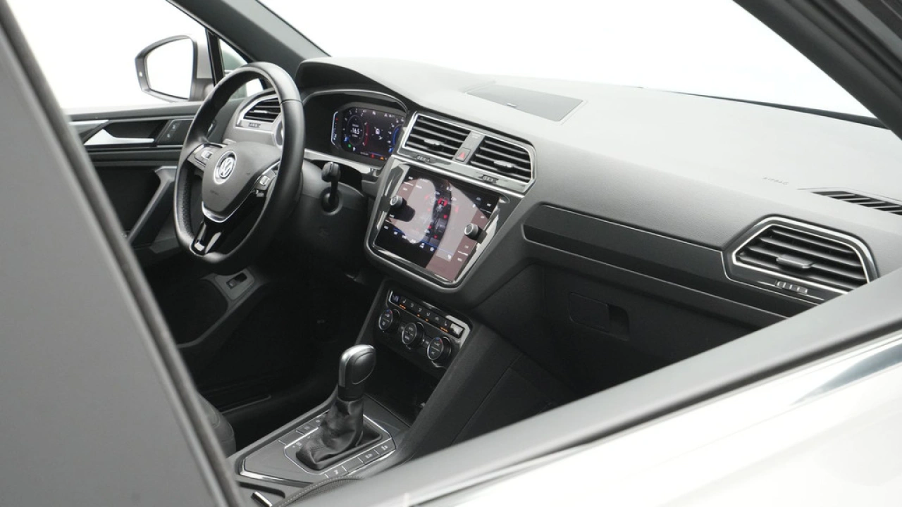 Volkswagen Tiguan 1.5 TSI ACT DSG Highline Business R-Line