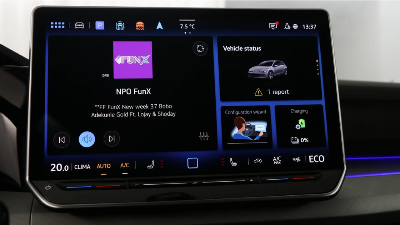 Volkswagen Golf 1.5 Tsi eHybrid 204pk DSG Life Edition App Connect