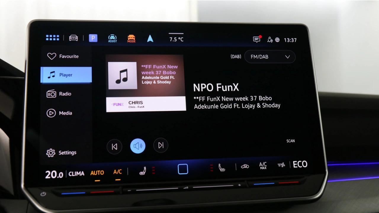 Volkswagen Golf 1.5 Tsi eHybrid 204pk DSG Life Edition App Connect