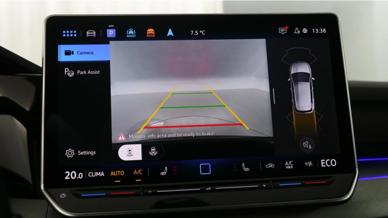 Volkswagen Golf 1.5 Tsi eHybrid 204pk DSG Life Edition App Connect