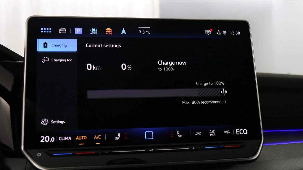 Volkswagen Golf 1.5 Tsi eHybrid 204pk DSG Life Edition App Connect