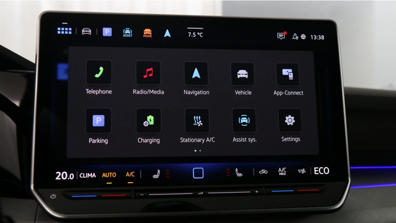 Volkswagen Golf 1.5 Tsi eHybrid 204pk DSG Life Edition App Connect