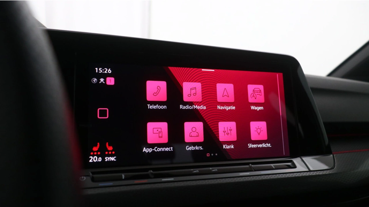 Volkswagen Golf GTE 1.4 eHybrid 245pk DSG Navigatie Stoel en Stuurverwarm.