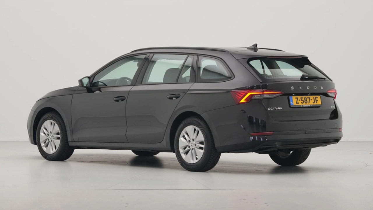 Škoda Octavia Combi 1.0 e-TSI 110pk DSG Business Edition