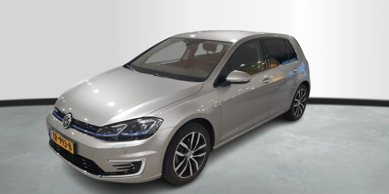 Volkswagen e-Golf e-Golf | 17