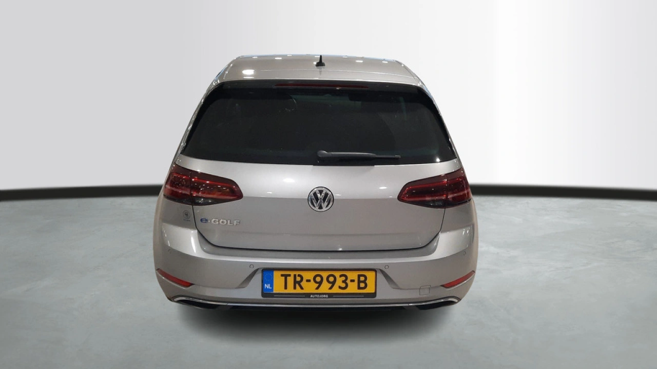 Volkswagen e-Golf e-Golf | 17