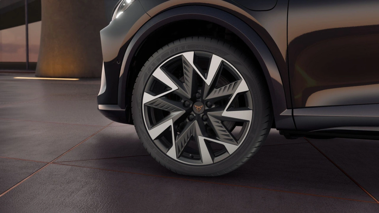 CUPRA Formentor 1.5 TSI e-Hybrid 272 6DSG VZ Performance