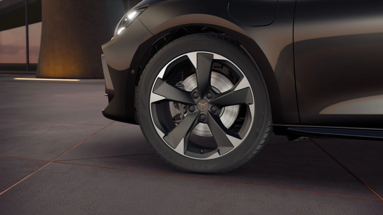 CUPRA Leon 1.5 TSI e-Hybrid 204 6DSG Business