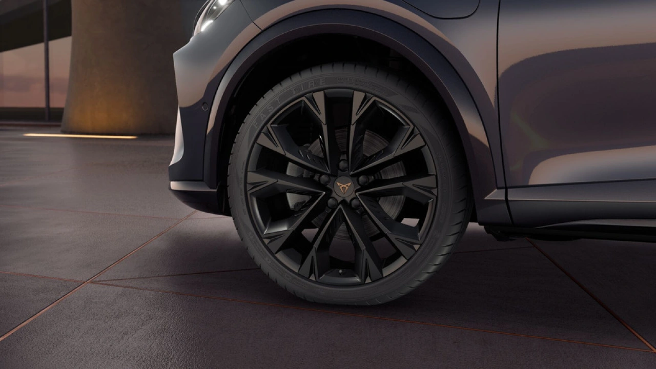 CUPRA Formentor 1.5 TSI e-Hybrid 204 6DSG Business