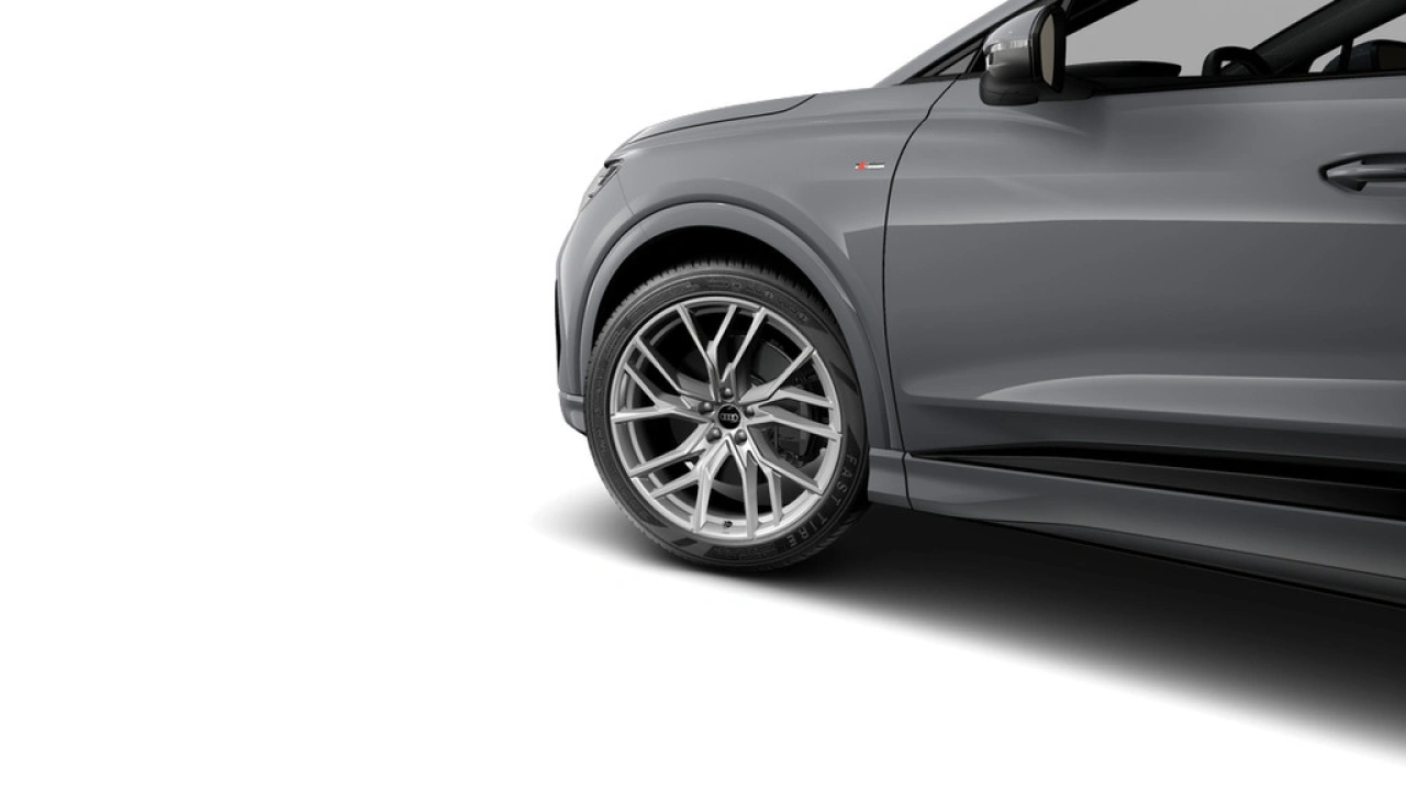 Audi Q4 e-tron Q4 45 e-tron 286 1AT S edition Competition