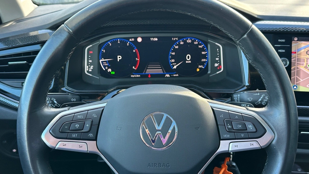 Volkswagen Polo 1.0 TSI 95pk DSG Life Business Panoramadak LED Matrix