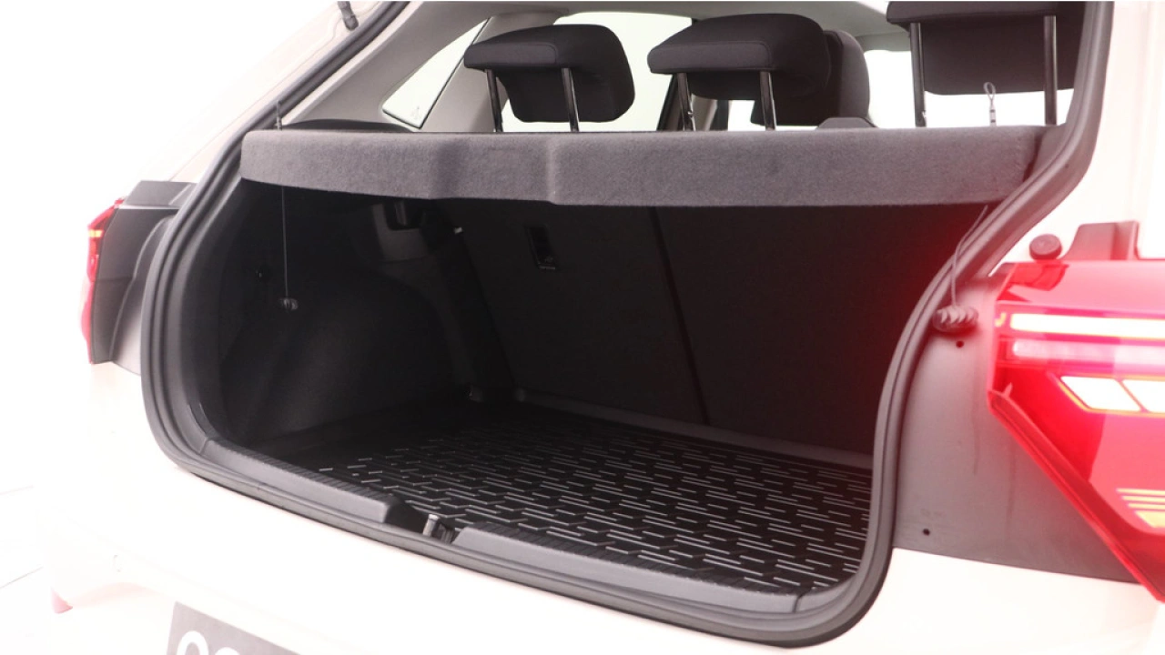 Volkswagen Polo 1.0 TSI 95pk DSG Life Business Panoramadak LED Matrix