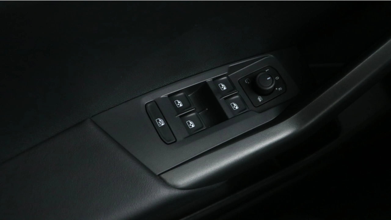 Volkswagen T-Cross 1.0 TSI 115pk DSG Life Edition Navigatie Camera