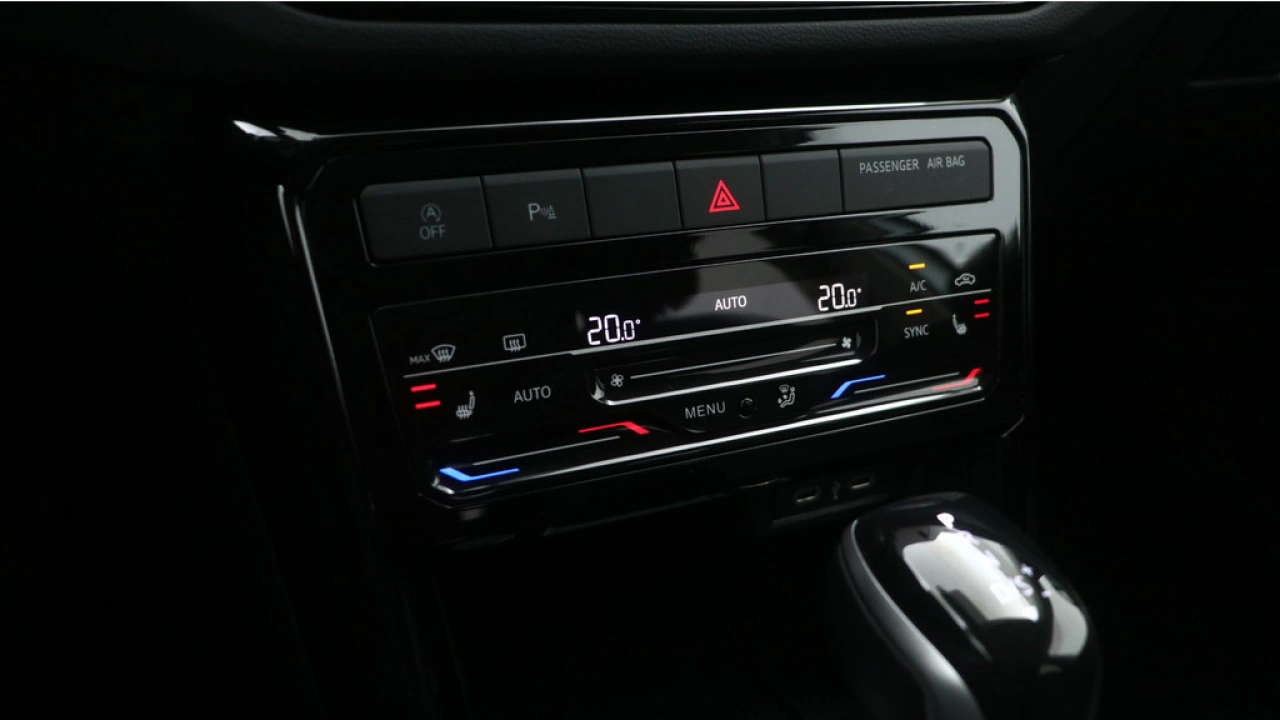 Volkswagen T-Cross 1.0 TSI 115pk DSG Life Edition Navigatie Camera