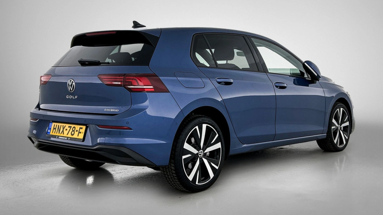 Volkswagen Golf 1.5 eHybrid 204pk Life Edition DSG