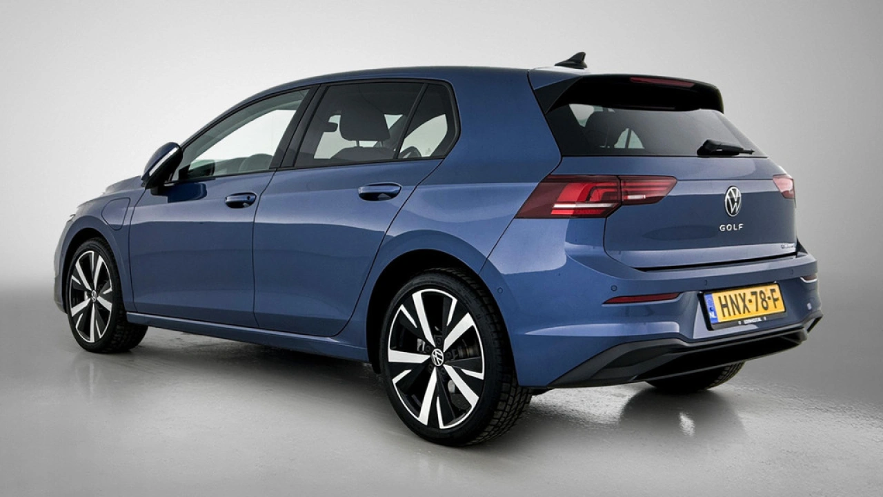 Volkswagen Golf 1.5 eHybrid 204pk Life Edition DSG