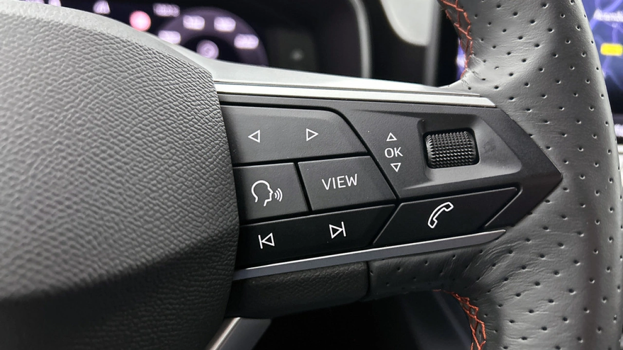 SEAT Leon Sportstourer 1.5 TSI 204pk e-Hybrid FR Business DSG