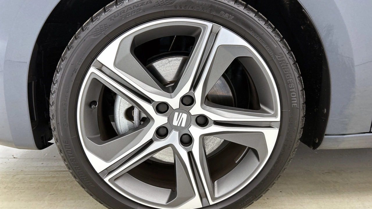 SEAT Leon Sportstourer 1.5 TSI 204pk e-Hybrid FR Business DSG